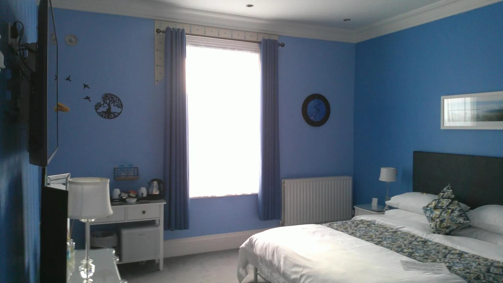 Fourrooms - Couples Only Blackpool Bed & Breakfast