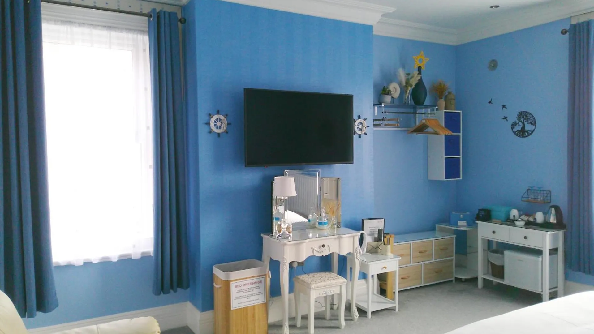 Bed & Breakfast Fourrooms - Couples Only Blackpool